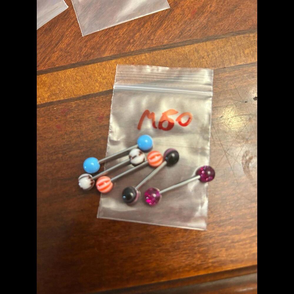 set of 5 tongue ring multicolor lot m60